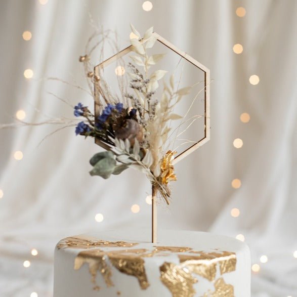 Cake-Topper HEXAGON aus Holz "zum selbst gestalten" - Wedding-Secrets