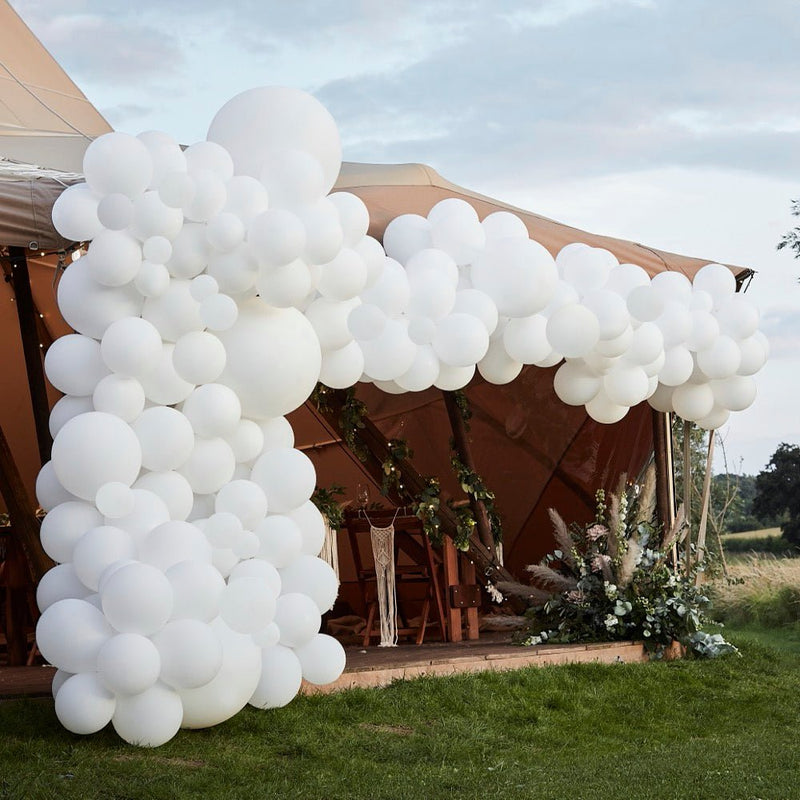 DIY Ballongirlande in weiß (200 Ballons) - Wedding-Secrets