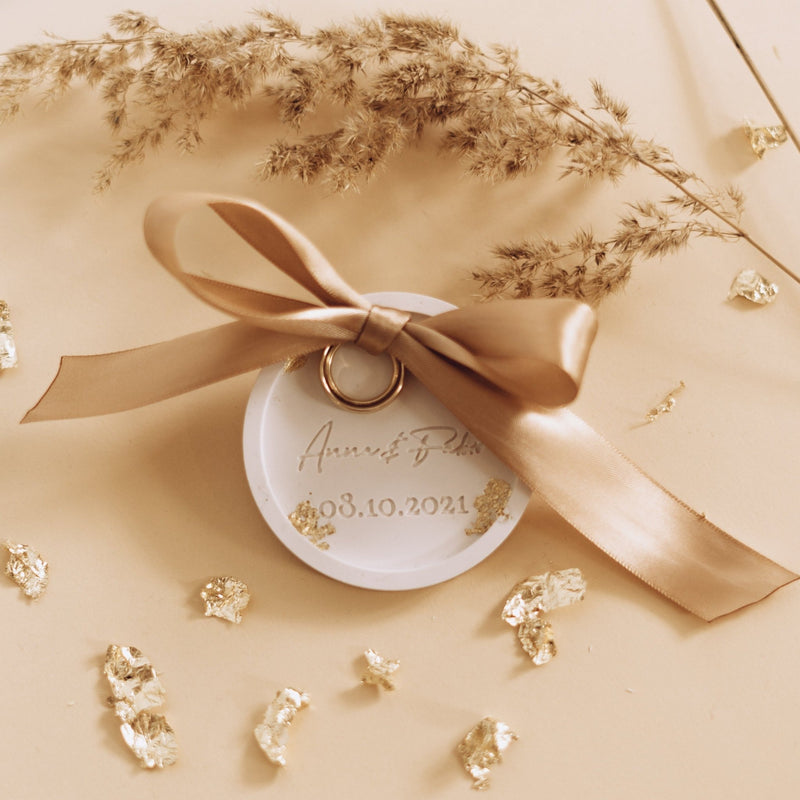 Ringschale mit Namen und Datum ♡ Hochzeitsgeschenk - Wedding-Secrets