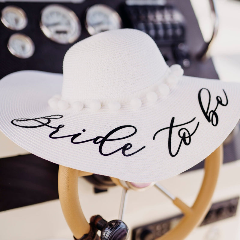 Sonnenhut ♡ BRIDE TO BE, WIFEY, MRS. NACHNAME, BRIDESMAID (personalisiert) - Wedding-Secrets