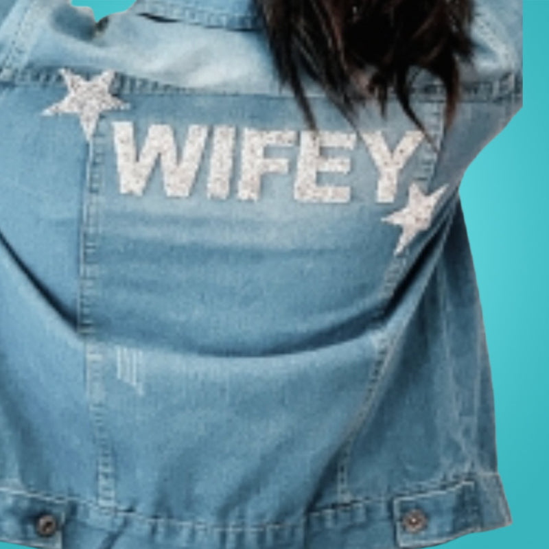 WIFEY Sparkle Jeansjacke in blau - Wedding-Secrets